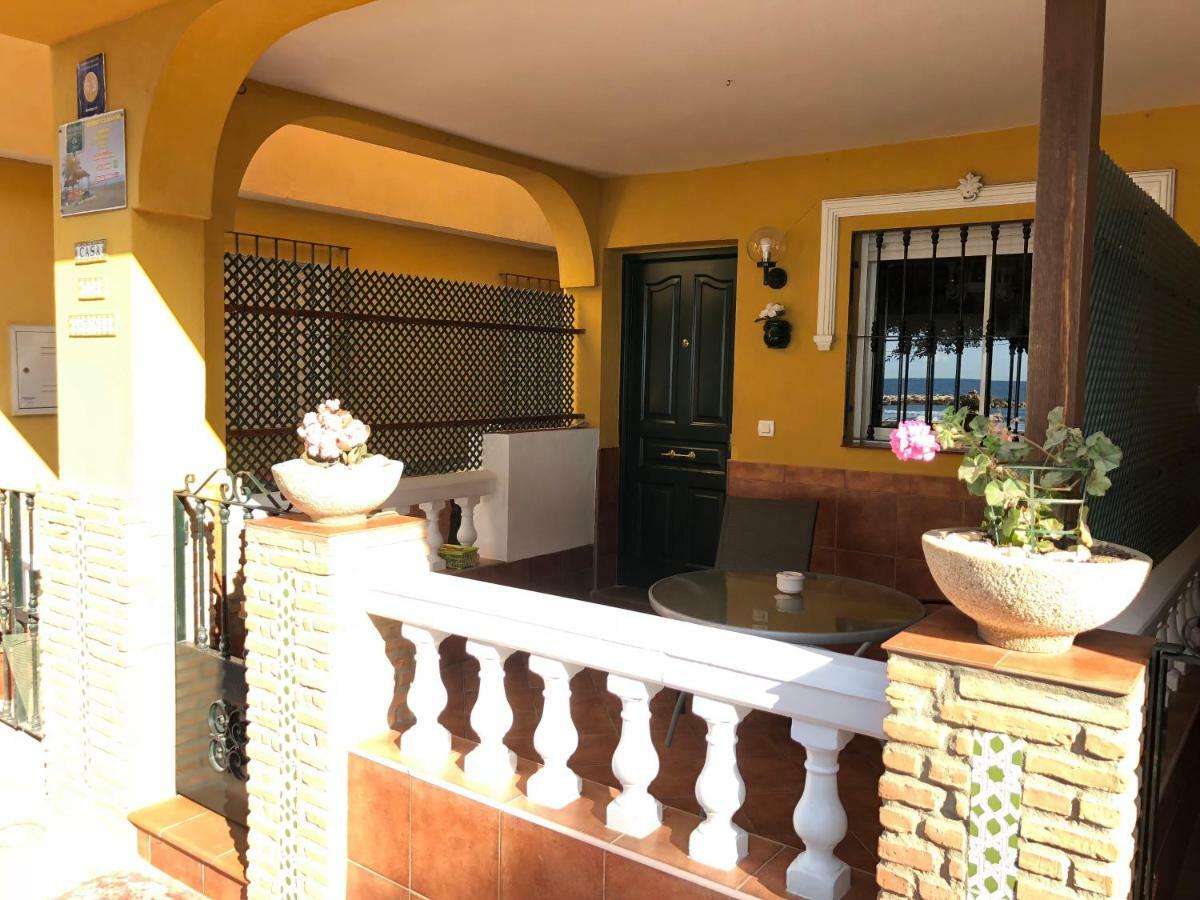 Apartamentos Casa Tia Antonia Malaga Exterior photo