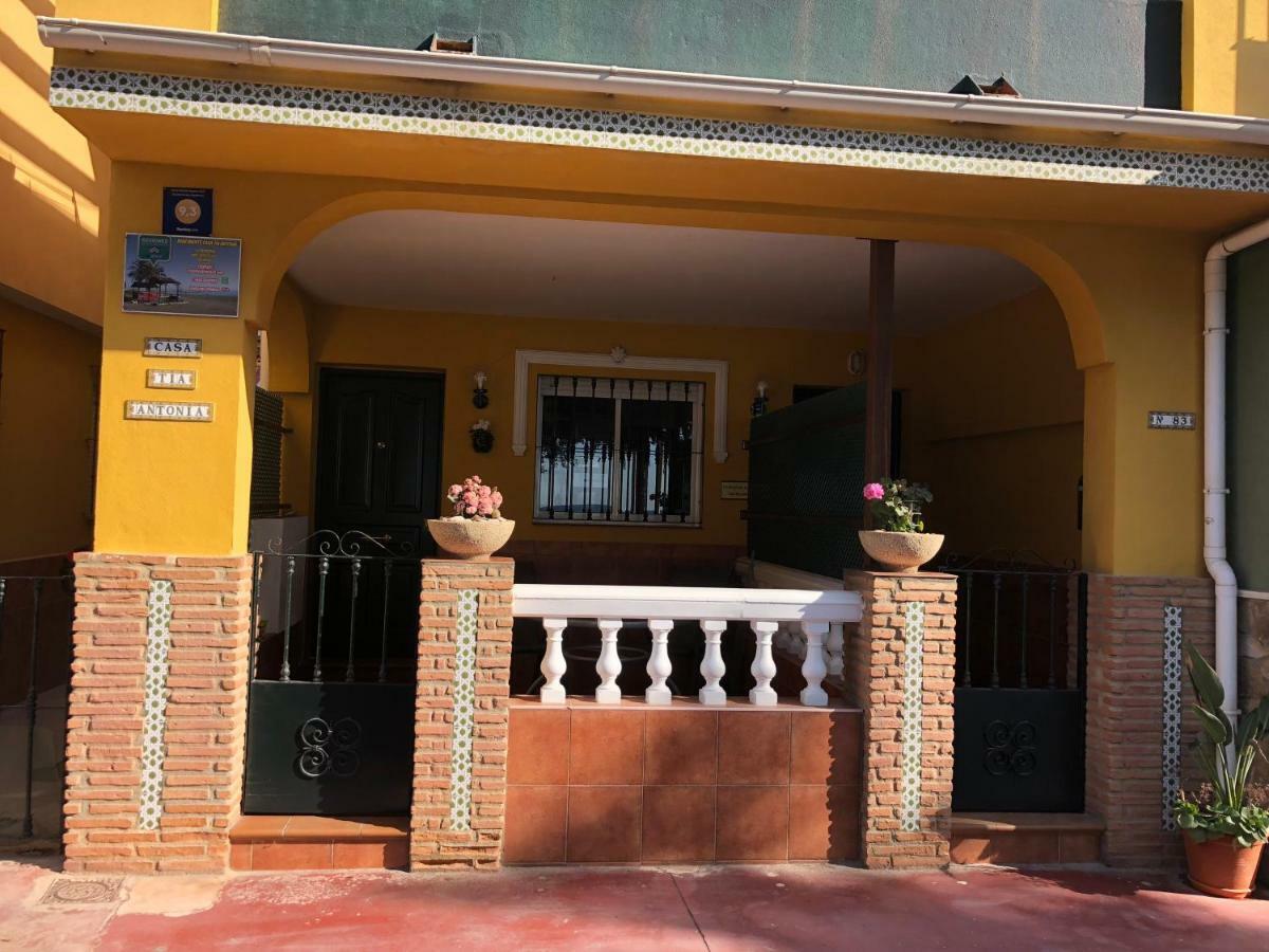 Apartamentos Casa Tia Antonia Malaga Exterior photo