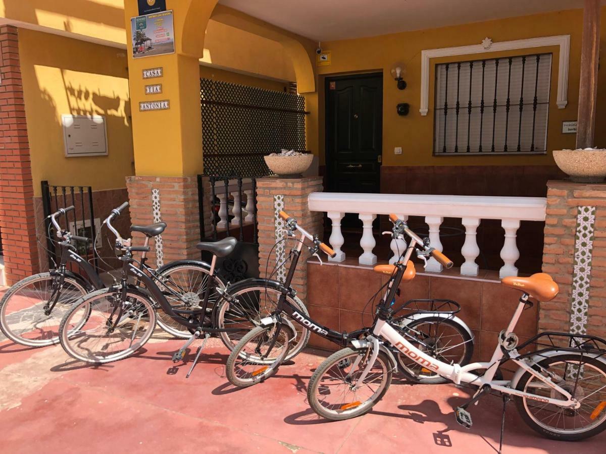 Apartamentos Casa Tia Antonia Malaga Exterior photo